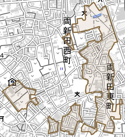 両新田東町とその周辺の地図。町の範囲を重ねている