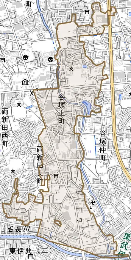 谷塚上町とその周辺の地図。町の範囲を重ねている