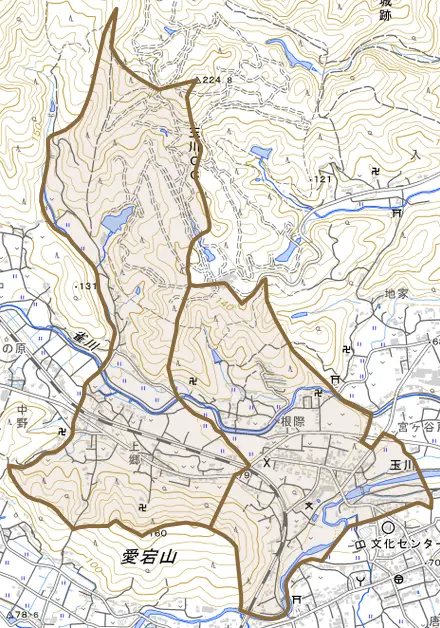 大字玉川とその周辺の地図。町の範囲を重ねている