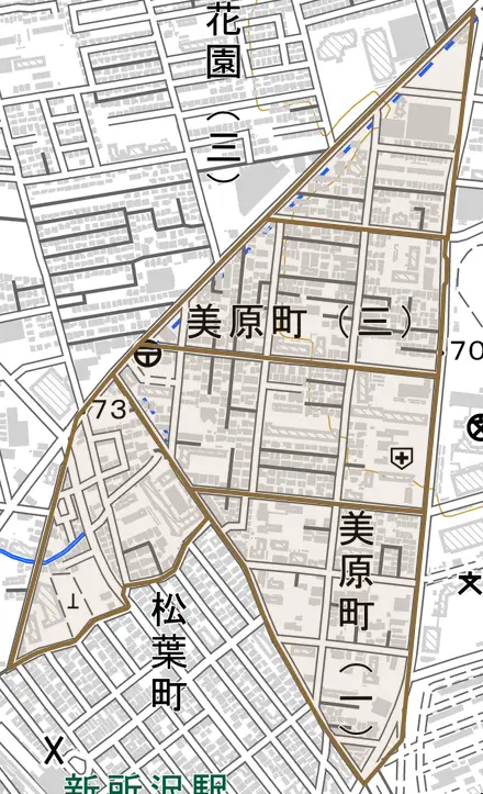美原町とその周辺の地図。町の範囲を重ねている