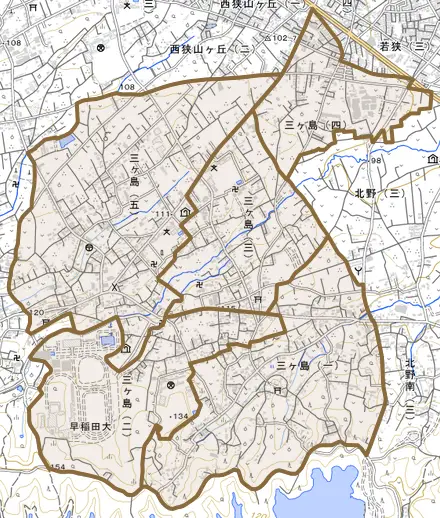 三ケ島とその周辺の地図。町の範囲を重ねている