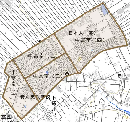 中富南とその周辺の地図。町の範囲を重ねている