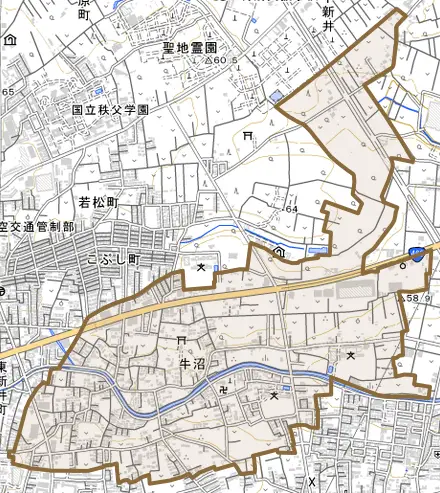 大字牛沼とその周辺の地図。町の範囲を重ねている