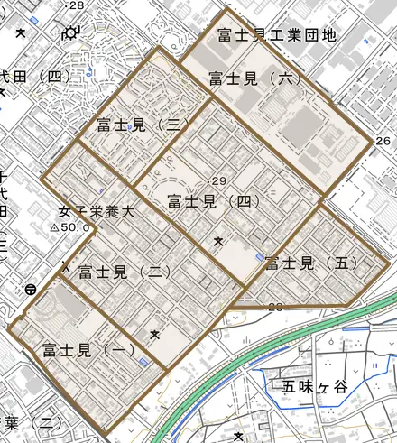 富士見とその周辺の地図。町の範囲を重ねている