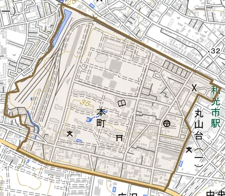 本町とその周辺の地図。町の範囲を重ねている