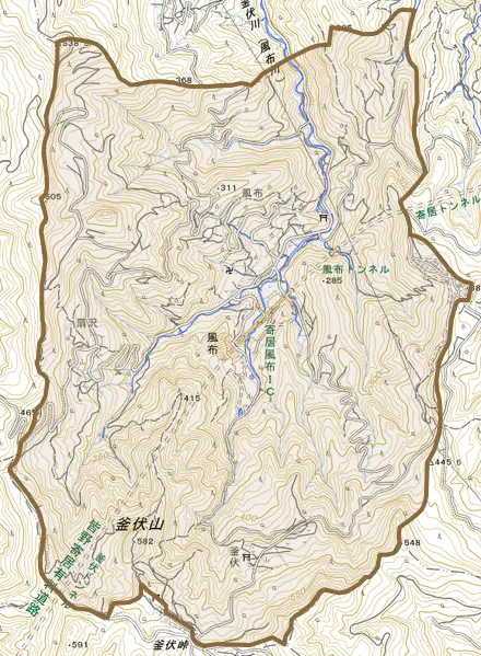 大字風布とその周辺の地図。町の範囲を重ねている