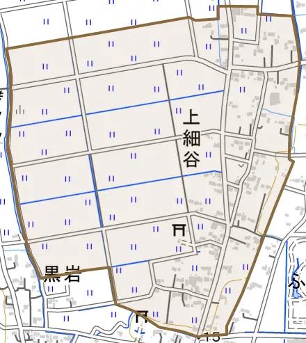 大字上細谷とその周辺の地図。町の範囲を重ねている