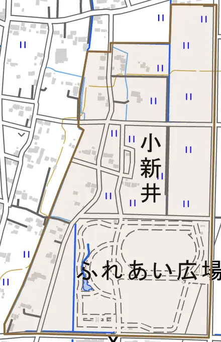 大字小新井とその周辺の地図。町の範囲を重ねている