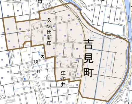 大字久保田新田とその周辺の地図。町の範囲を重ねている