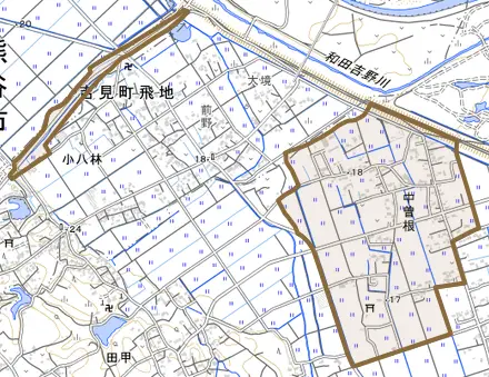 大字中曽根とその周辺の地図。町の範囲を重ねている