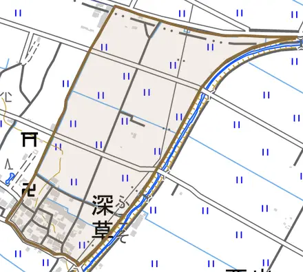 深草とその周辺の地図。町の範囲を重ねている