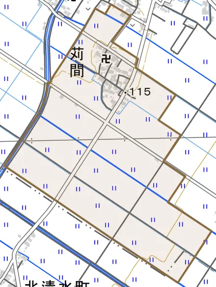 苅間とその周辺の地図。町の範囲を重ねている
