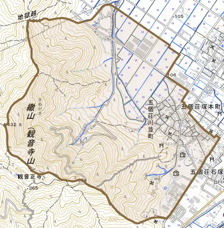 五個荘川並町とその周辺の地図。町の範囲を重ねている