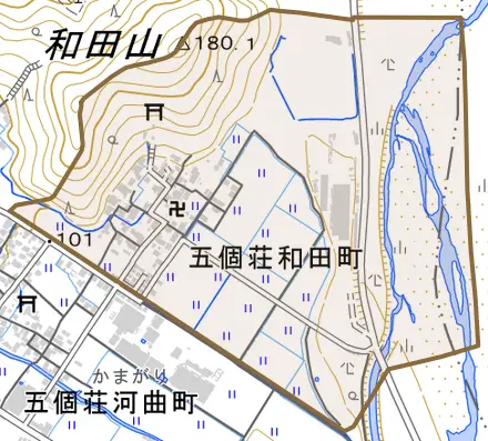 五個荘和田町とその周辺の地図。町の範囲を重ねている