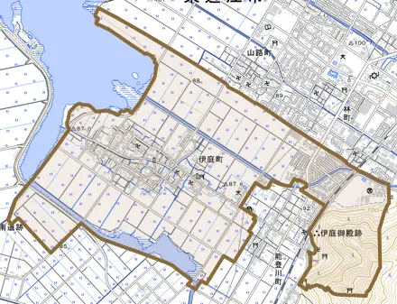 伊庭町とその周辺の地図。町の範囲を重ねている