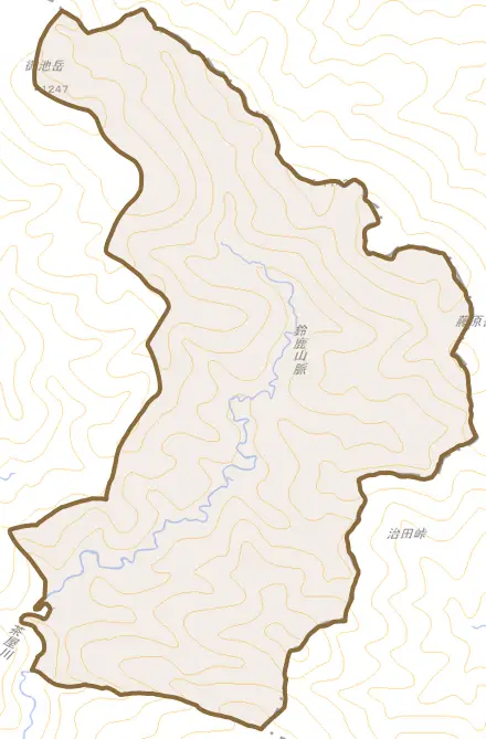茨川町とその周辺の地図。町の範囲を重ねている