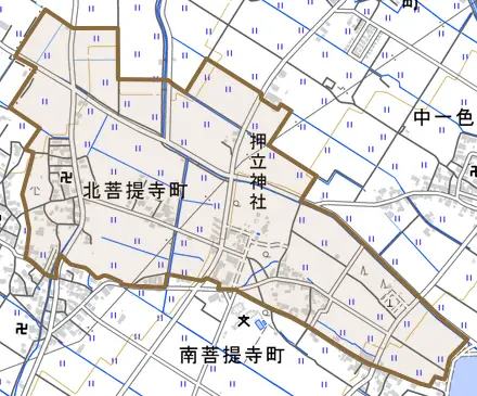北菩提寺町とその周辺の地図。町の範囲を重ねている