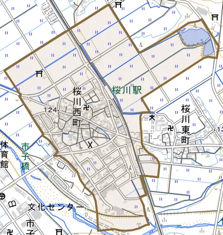 桜川西町とその周辺の地図。町の範囲を重ねている