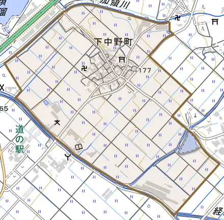 下中野町とその周辺の地図。町の範囲を重ねている