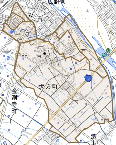 犬方町とその周辺の地図。町の範囲を重ねている