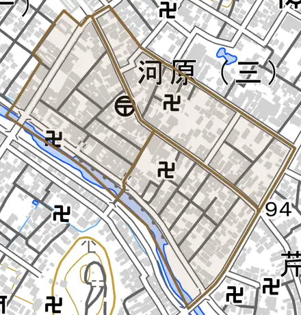 河原とその周辺の地図。町の範囲を重ねている