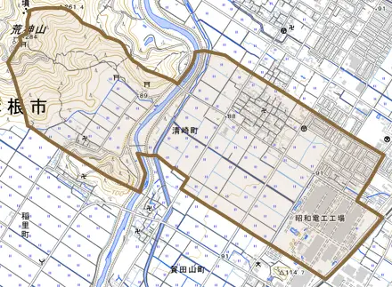 清崎町とその周辺の地図。町の範囲を重ねている