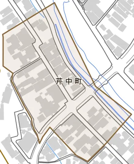 芹中町とその周辺の地図。町の範囲を重ねている
