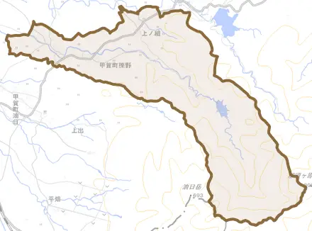 甲賀町櫟野とその周辺の地図。町の範囲を重ねている