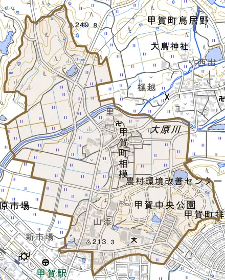 甲賀町相模とその周辺の地図。町の範囲を重ねている