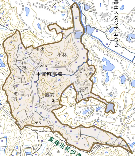 甲賀町高嶺とその周辺の地図。町の範囲を重ねている