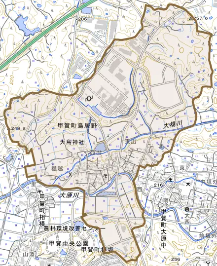 甲賀町鳥居野とその周辺の地図。町の範囲を重ねている