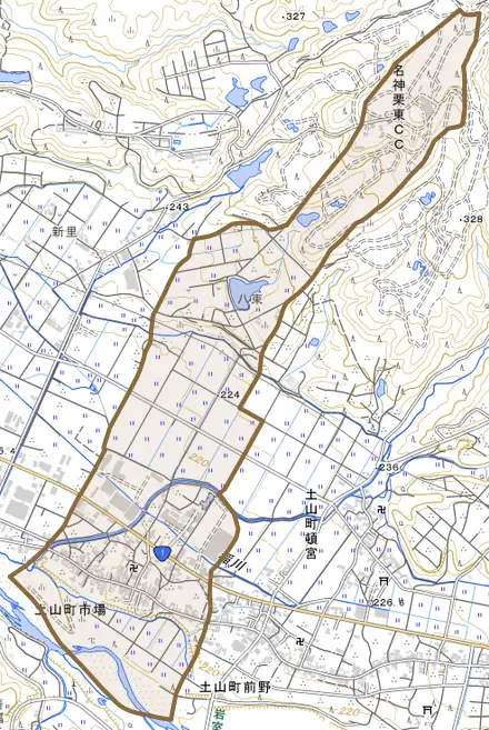 土山町市場とその周辺の地図。町の範囲を重ねている