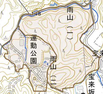 雨山とその周辺の地図。町の範囲を重ねている