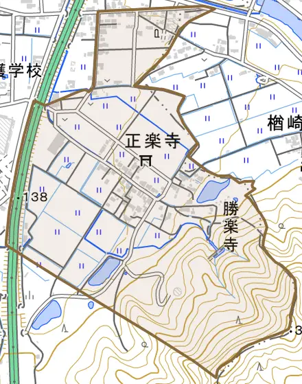 大字正楽寺とその周辺の地図。町の範囲を重ねている
