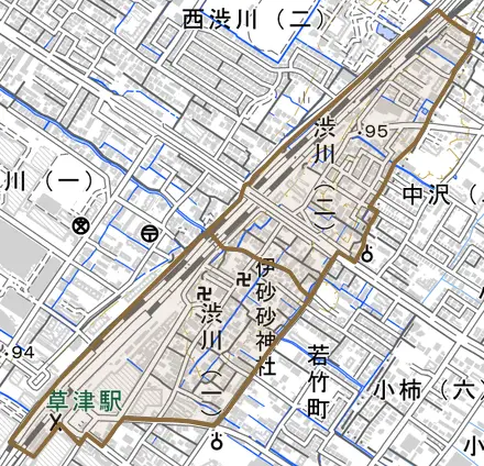 渋川とその周辺の地図。町の範囲を重ねている