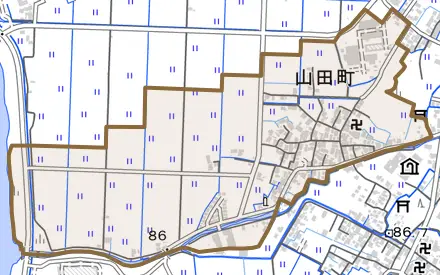 山田町とその周辺の地図。町の範囲を重ねている