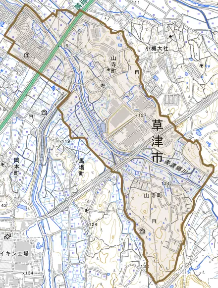 山寺町とその周辺の地図。町の範囲を重ねている