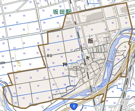 飯とその周辺の地図。町の範囲を重ねている