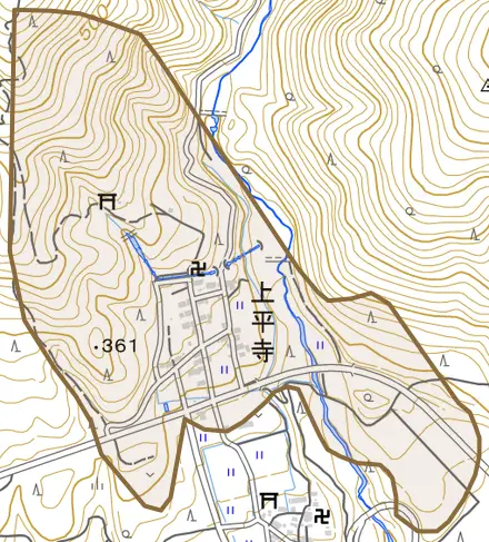 上平寺とその周辺の地図。町の範囲を重ねている