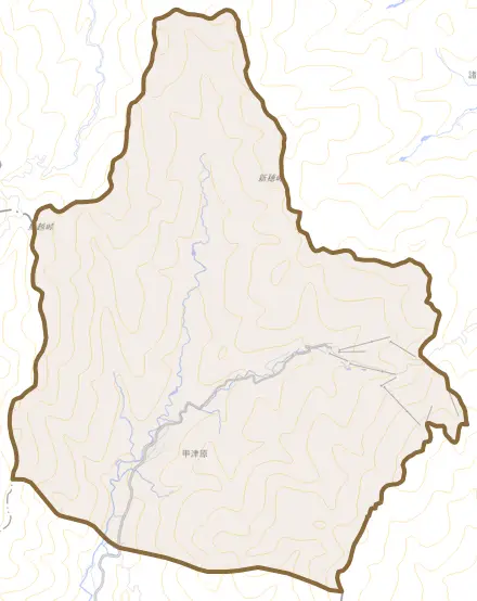 甲津原とその周辺の地図。町の範囲を重ねている