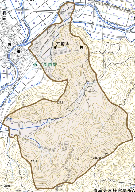万願寺とその周辺の地図。町の範囲を重ねている