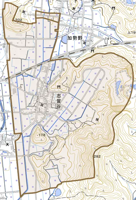 志賀谷とその周辺の地図。町の範囲を重ねている