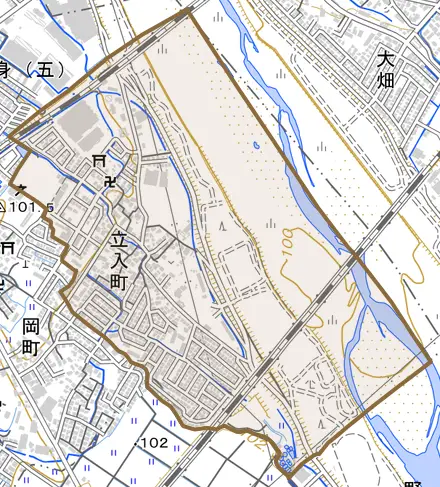 立入町とその周辺の地図。町の範囲を重ねている