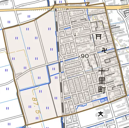 十里町とその周辺の地図。町の範囲を重ねている