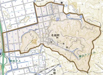 名越町とその周辺の地図。町の範囲を重ねている