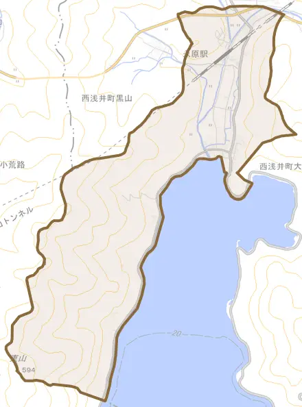 西浅井町大浦とその周辺の地図。町の範囲を重ねている