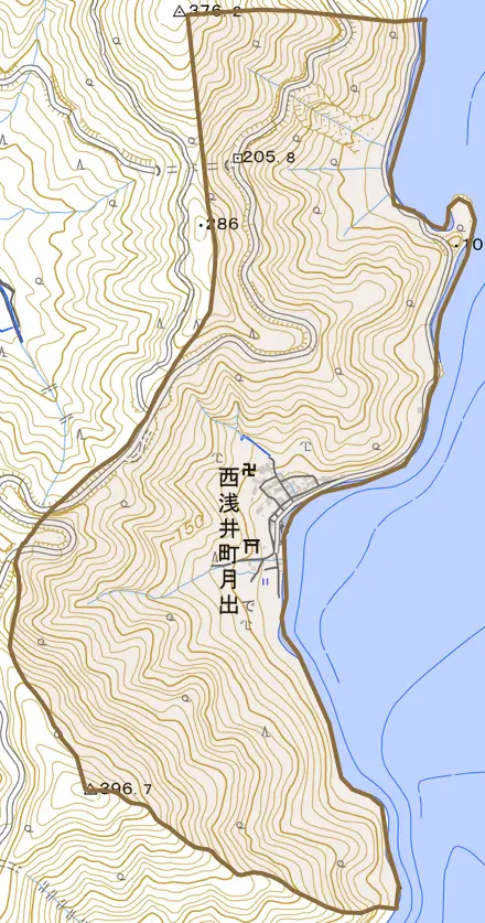 西浅井町月出とその周辺の地図。町の範囲を重ねている