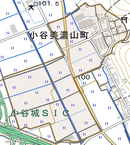 小谷美濃山町とその周辺の地図。町の範囲を重ねている