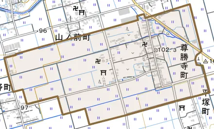 尊勝寺町とその周辺の地図。町の範囲を重ねている