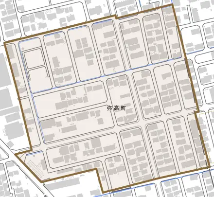 弥高町とその周辺の地図。町の範囲を重ねている